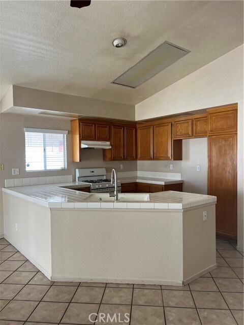 Foto del edificio - 12939 Gerrard St