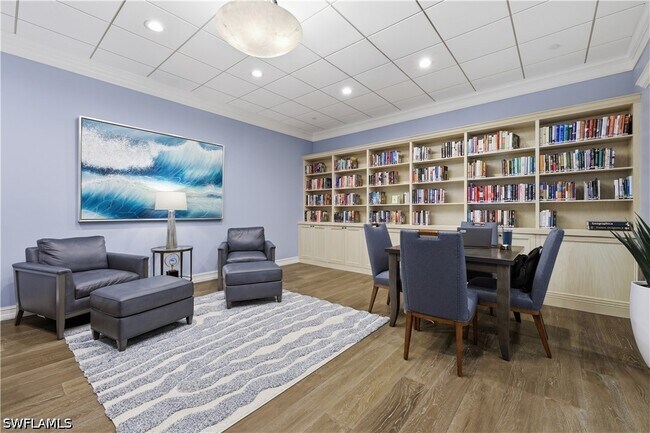 Foto del edificio - 6080 Pelican Bay Blvd