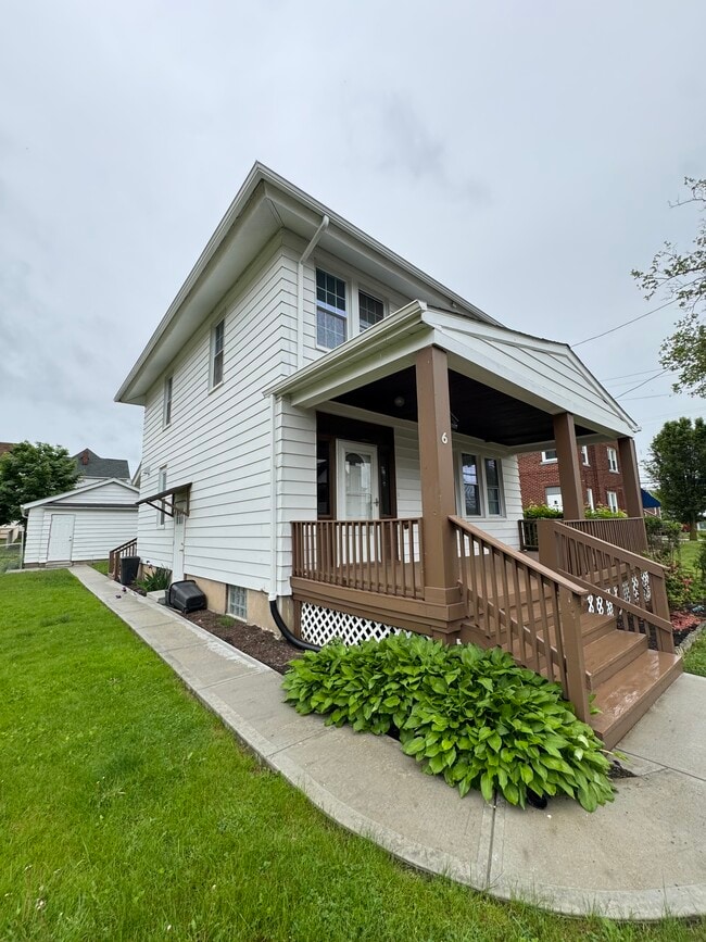 Building Photo - 6 Schley Ave