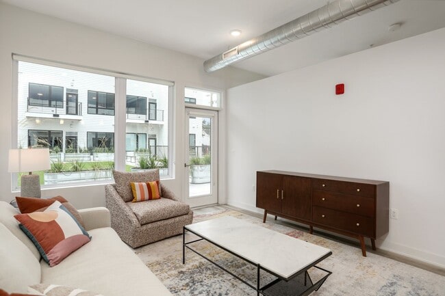 Interior Photo - The Roy