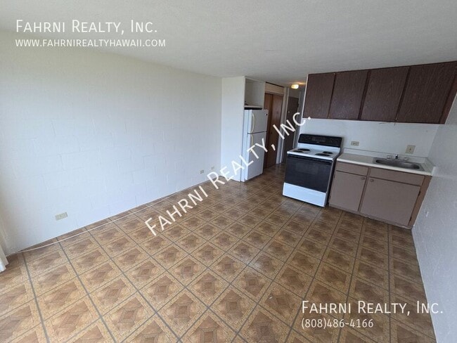 Building Photo - 85-175-175 Farrington Hwy