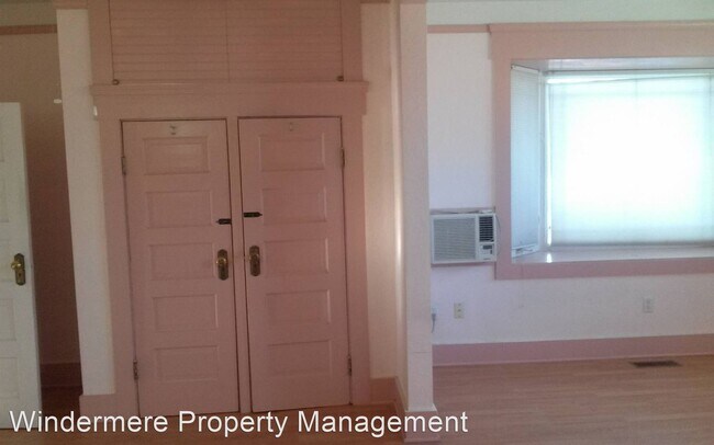 Foto del edificio - 3 br, 2 bath House - 517 S College Ave