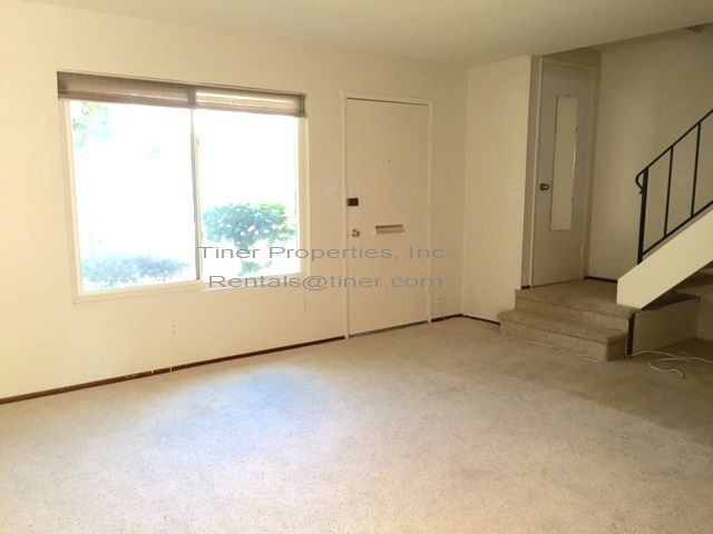 Foto del edificio - Great Two Bedroom Condo in Sacramento!