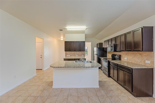 Building Photo - 5813 Montrelia Dr