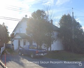 Building Photo - 64 Neil Ave