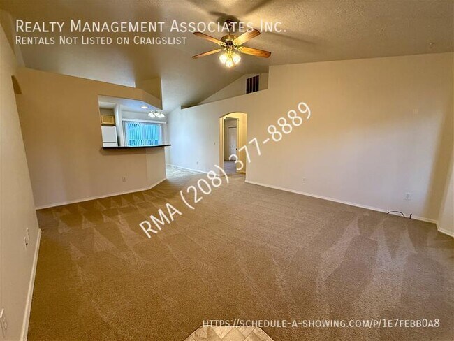 Foto del edificio - 822 S Chestnut St