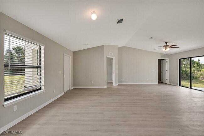 Building Photo - 3206 53rd St W