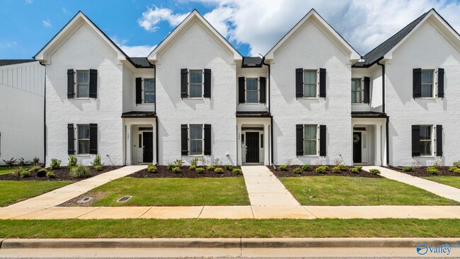 Building Photo - 329 Hay Rake Dr