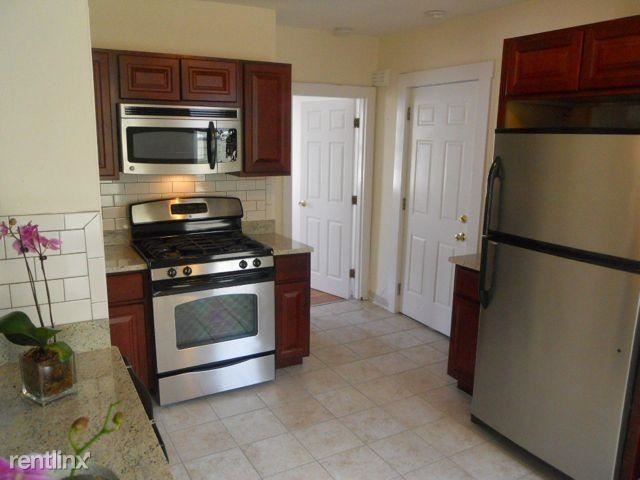 Building Photo - 2 br, 1 bath  - 167 K St # 2