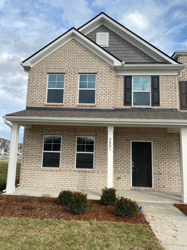 2601 Salem Creek Dr, Murfreesboro, TN 37128 Townhome Rentals in