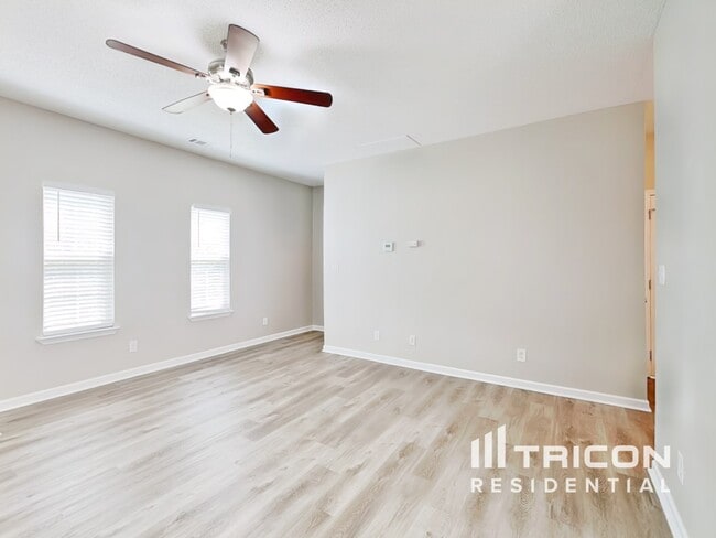 Foto del edificio - 2635 Brookgate Crossing