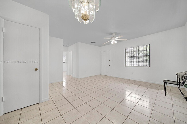 Foto del edificio - Northwest 36th Avenue, Miami Gardens, FL 3...