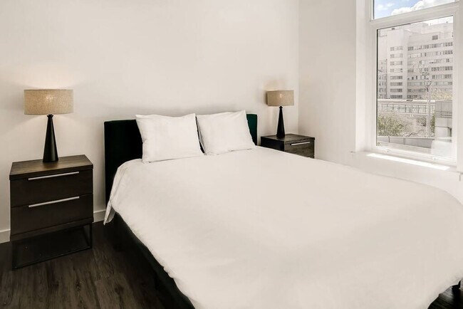 Building Photo - 1001 Minor Ave