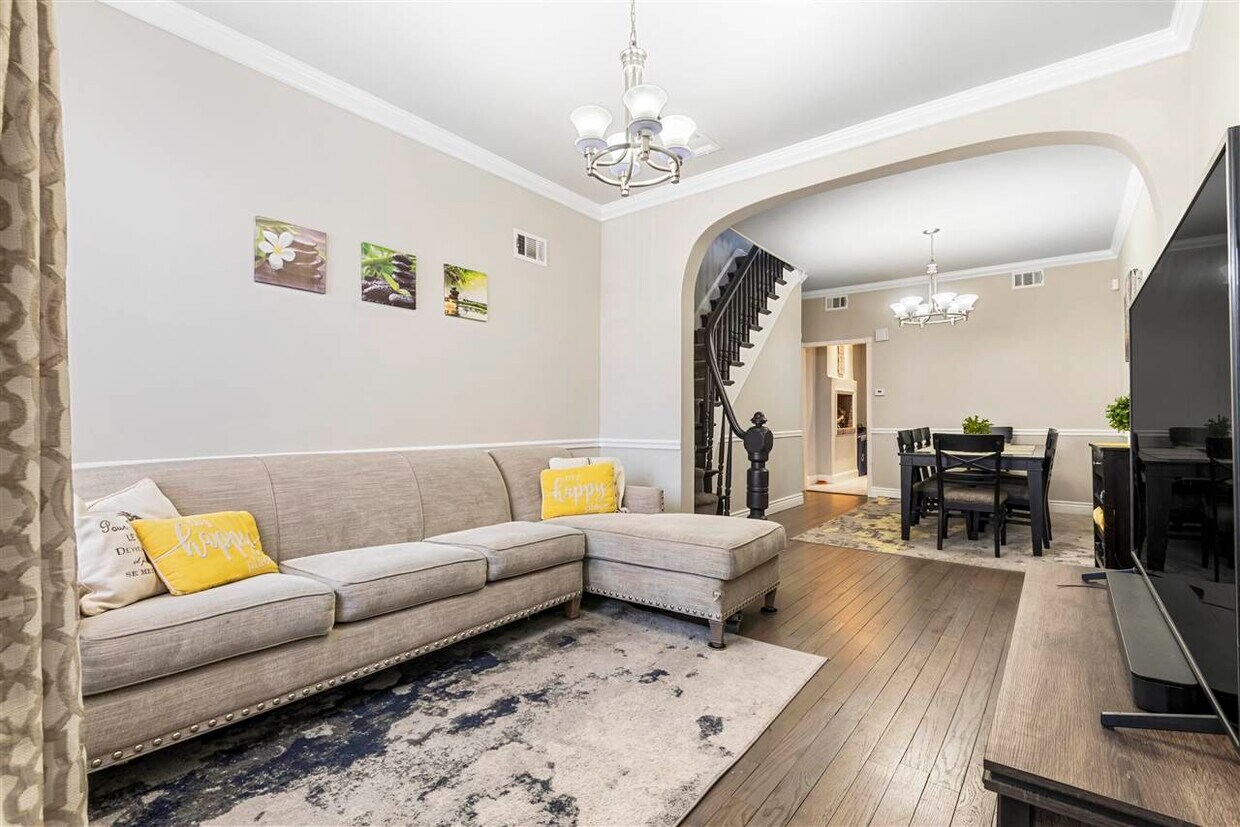 Foto principal - 232 Arlington Ave