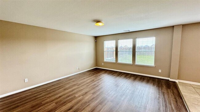 Foto del edificio - 3515 Red Meadows Dr