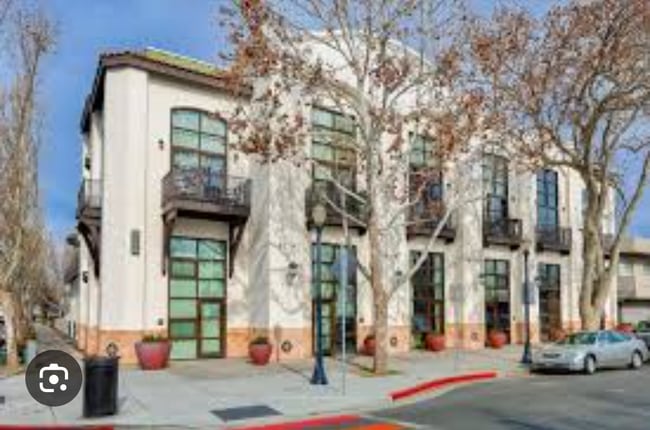 Building Photo - 925 The Alameda
