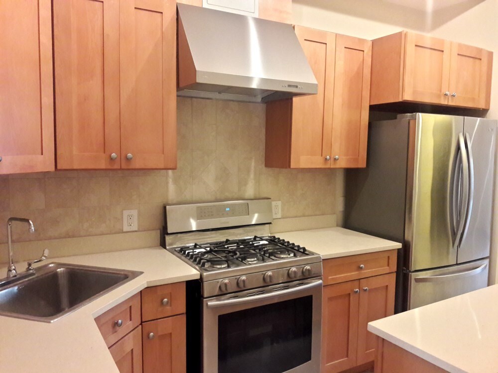 Foto principal - 6 E 126th St
