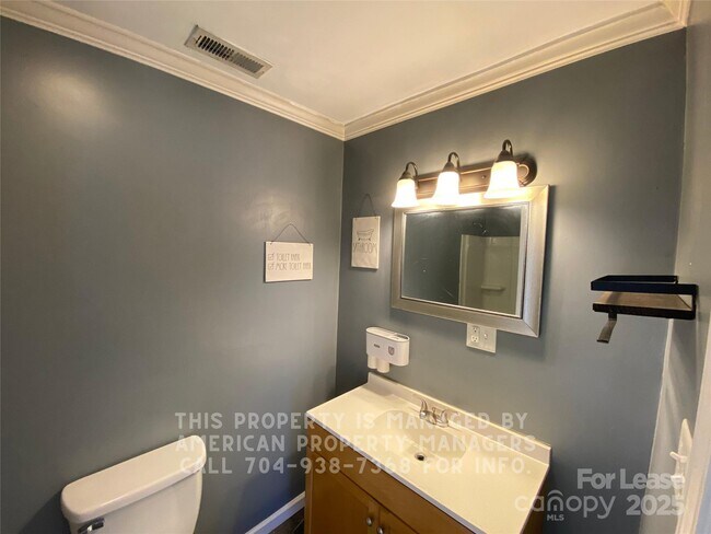 Foto del edificio - 303 Southern St