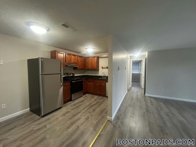 Building Photo - 4516 N Main St