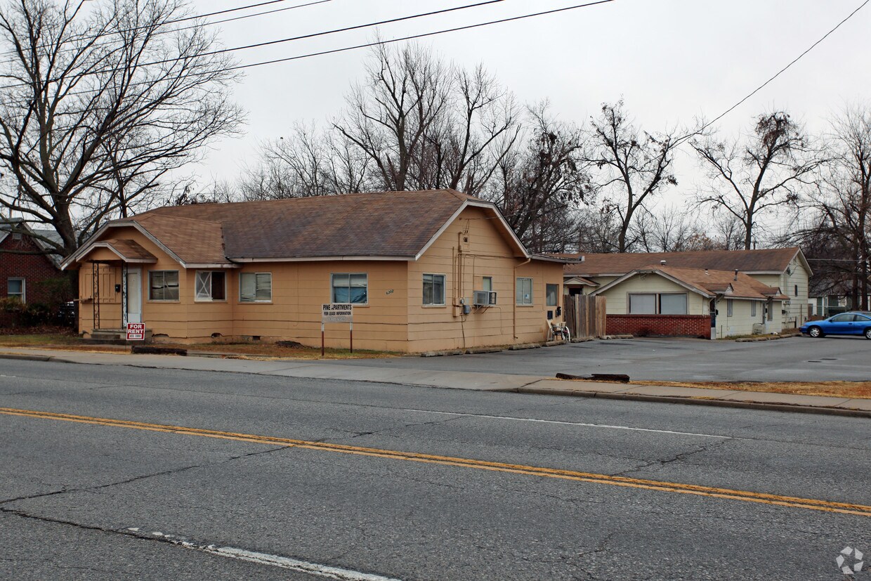 Foto principal - 6302 E Pine St