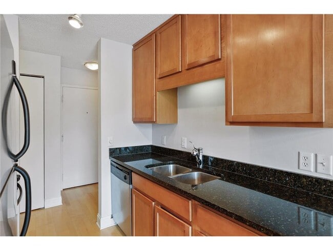 Building Photo - 3540 Hennepin Ave