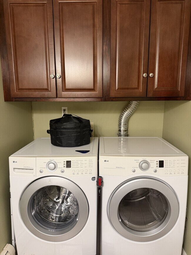 Foto del edificio - 20 Profile Cir