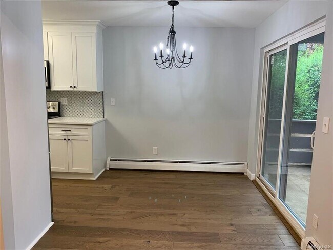 Foto del edificio - 192 Sierra Vista Ln