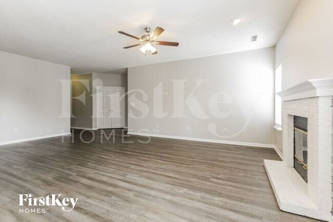 Foto del edificio - 8129 Red Barn Ct