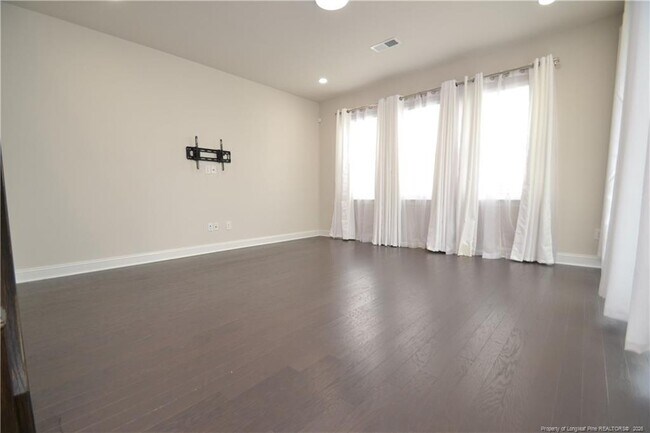 Foto del edificio - 820 Grafton Peak Ln