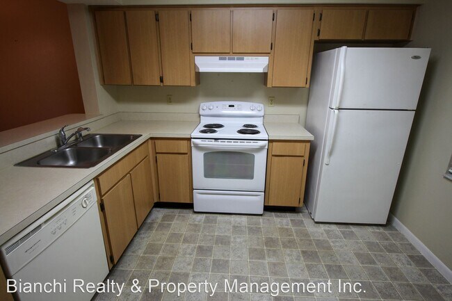 Foto del edificio - 2 br, 2 bath House - 3423 Mermoor Dr Apt 204