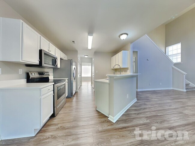 Foto del edificio - 703 Carly Court