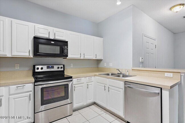 Foto del edificio - 3620 Kirkpatrick Cir