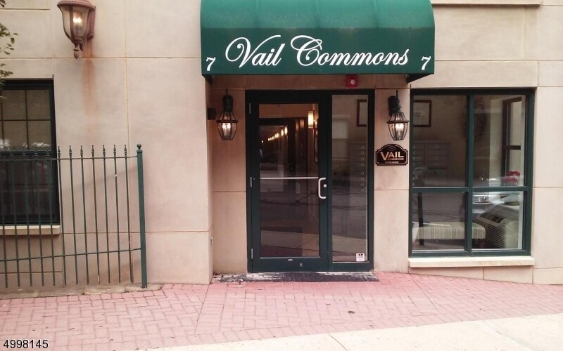 7 Prospect St Unit 707, Morristown, NJ 07960 Condo for Rent in Morristown, NJ