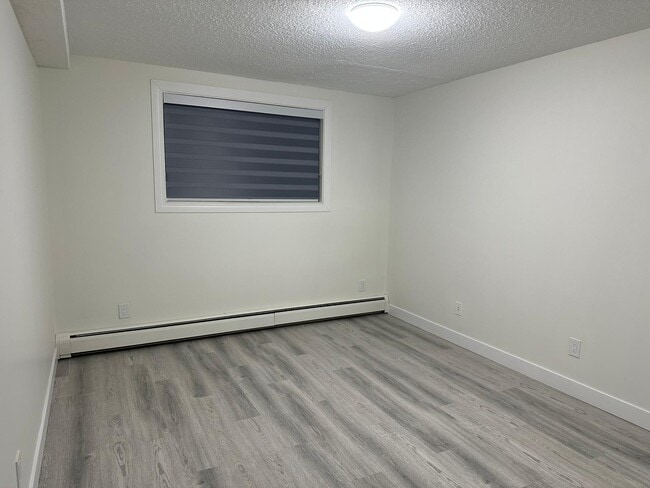 Photo du bâtiment - 4507-144 44 Ave