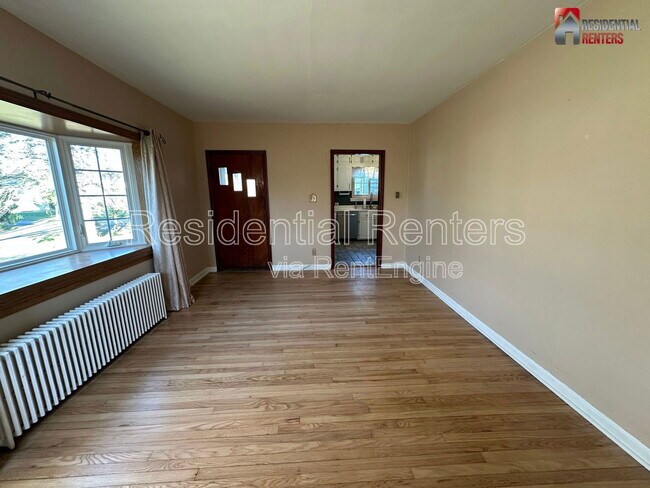 Foto del edificio - 1320 Wilson Dr