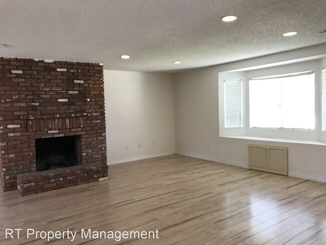 Building Photo - 4 br, 2 bath House - 4017 Rosebay St