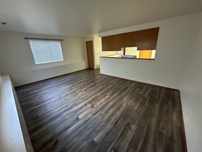 Building Photo - CL2506-2508