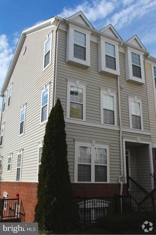 Building Photo - 11592 Cavalier Landing Ct