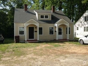 Building Photo - 1430 Perry Ave