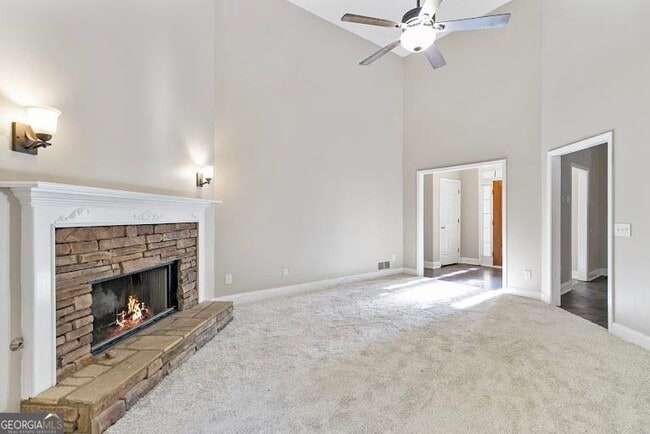 Building Photo - 61 Mulberry Pl