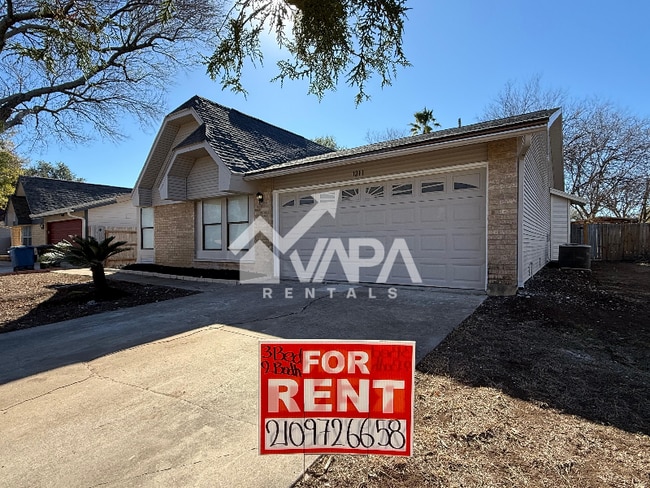 Photo - 1211 Tinson House