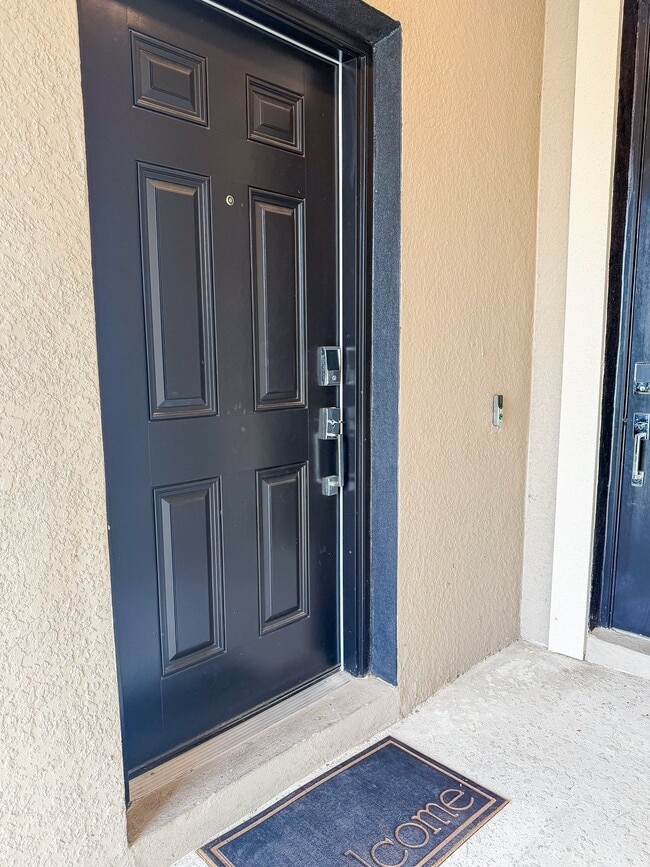 Building Photo - 1131 Pomelo St