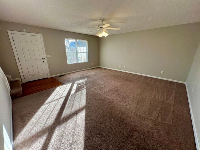 Foto del edificio - 3313 Hamberton Cir