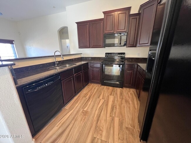 Building Photo - 1350 S Greenfield Rd