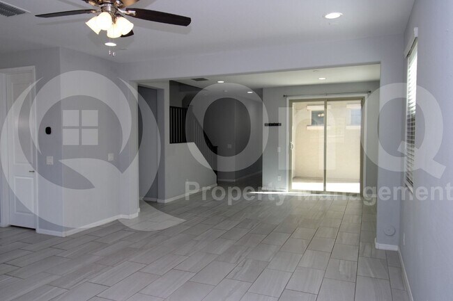 Foto del edificio - 2092 E Lantana Dr