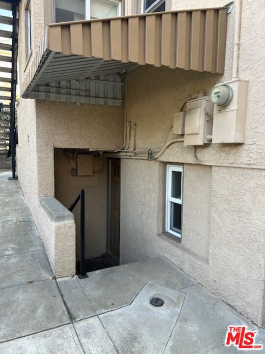 Foto del edificio - 237 Marine St