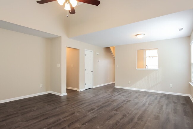 Foto del edificio - 3952 Tyler Bluff Ln