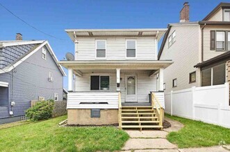 Building Photo - 2708 Banker St