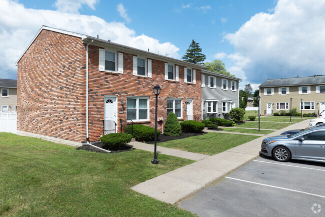 Foto del edificio - Presidential Townhome Rentals