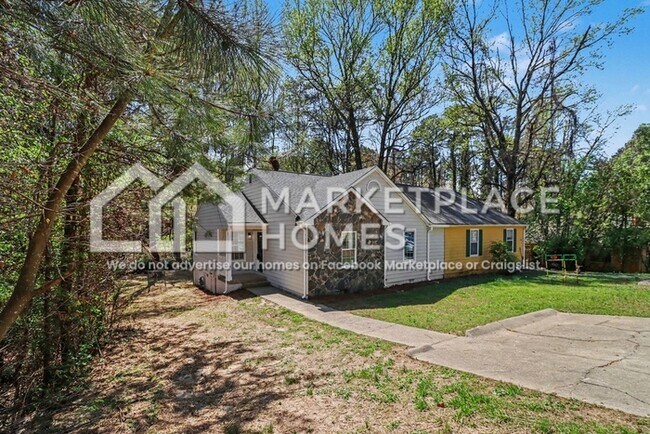 Foto del edificio - 5415 Glen Haven Dr